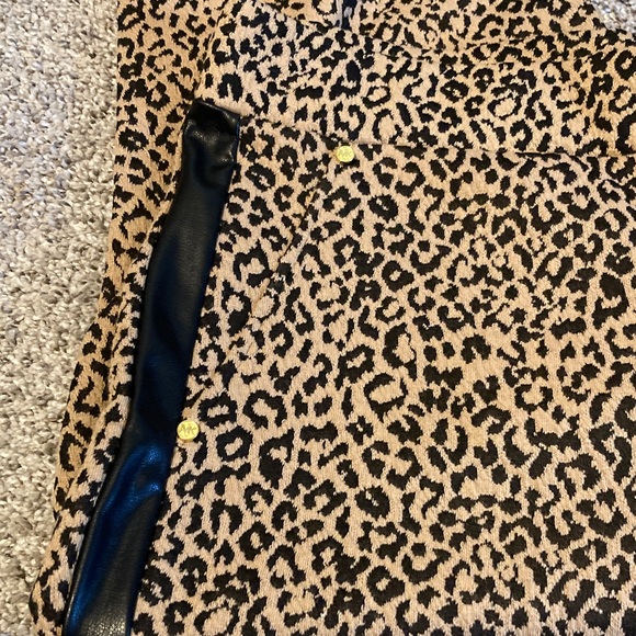 New Michael Kors Camel and Brown Leopard Print Pants - Picture 3 of 5